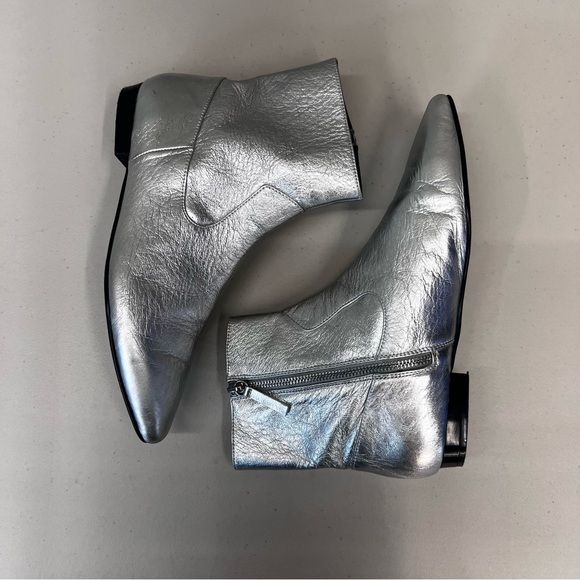 Zara Basic Laminated Leather Silver Metallic Flat Ankle Boots Size EU 41 - Picture 3 of 11